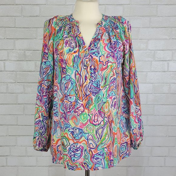 Lilly Pulitzer Silk Elsa Blouse RARE What A Catch Swirly Fish Print - Picture 2 of 5
